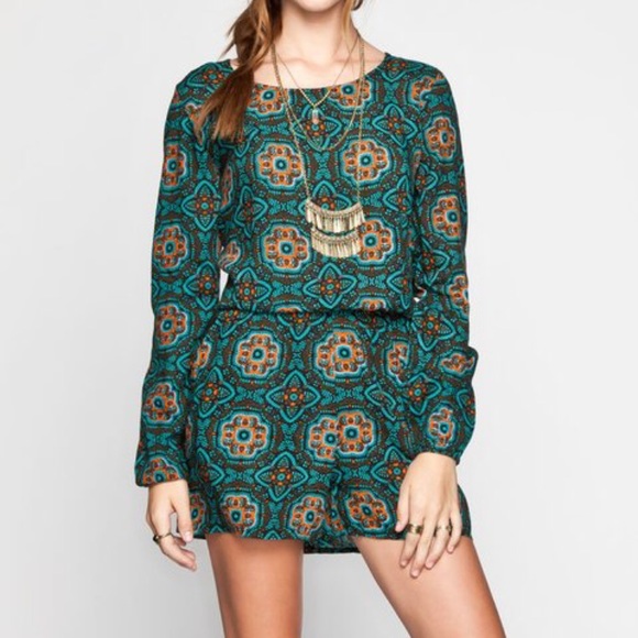 Patrons of Peace Tile Romper - Picture 2 of 4